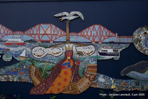 The South Queensferry Mosaic Mural, South Queensferry, Écosse, Royaume-Uni