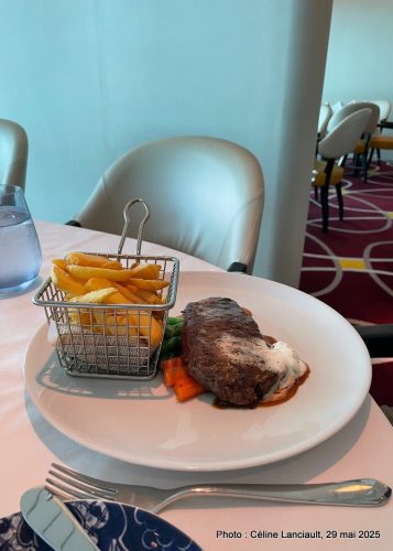 Grand Dining, MS Nieuw Statendam, Holland America Line