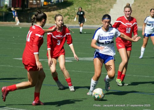 Cégep de Trois-Rivières c. Collège Dawson, soccer féminin, 21 septembre 2025