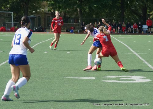 Cégep de Trois-Rivières c. Collège Dawson, soccer féminin, 21 septembre 2025