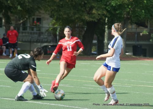 Cégep de Trois-Rivières c. Collège Dawson, soccer féminin, 21 septembre 2025