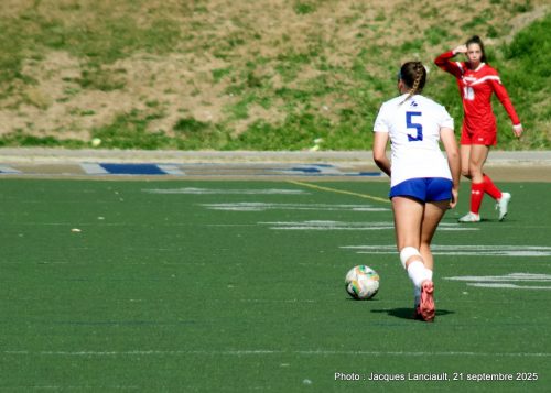 Cégep de Trois-Rivières c. Collège Dawson, soccer féminin, 21 septembre 2025