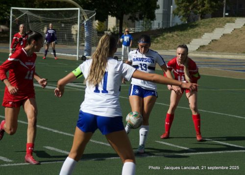 Cégep de Trois-Rivières c. Collège Dawson, soccer féminin, 21 septembre 2025