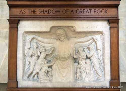 Bas-relief, cathédrale Sainte-Anne, Belfast, Irlande du Nord, Royaume-Uni