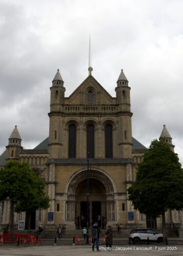 Flèche de l’Espoir, cathédrale Sainte-Anne, Belfast, Irlande du Nord, Royaume-Uni