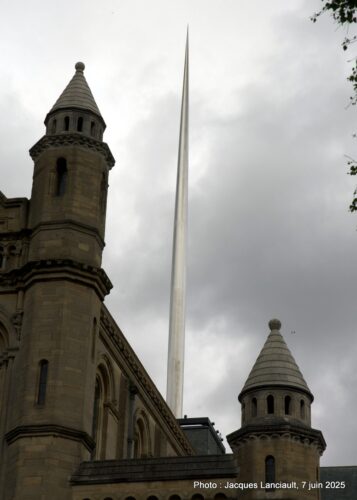 Flèche de l’Espoir, cathédrale Sainte-Anne, Belfast, Irlande du Nord, Royaume-Uni