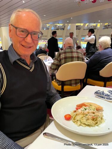 Grand Dining, Nieuw Statendam, Holland America Cruise
