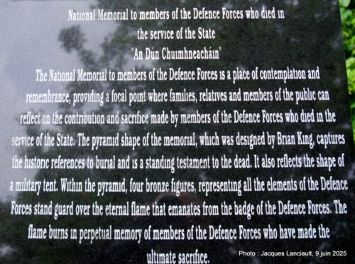 "Mémorial national aux membres des forces de défense, Merrion Square, Dublin, République d’Irlande
