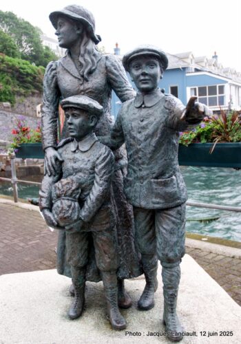 Monument Annie Moore, Cobh, République d’Irlande