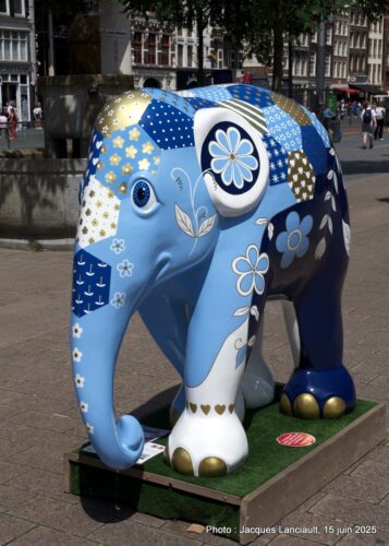 Elephant Parade, place de la Bourse, Amsterdam, Pays-Bas