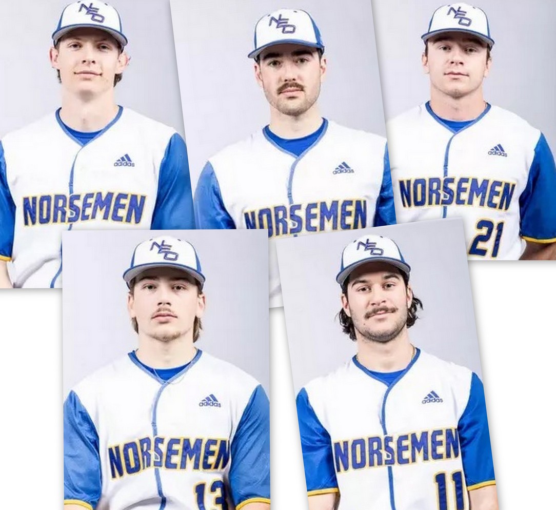 Zach Ménard, Éliott Marin, Samuel Lauzon, Alexis Descarreaux et Loïc Guillemette, Northeastern Oklahoma A&M College, NJCAA DI