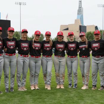 Wow ! Pas moins de 9 baseballeuses québécoises avec l’équipe nationale féminine du Canada